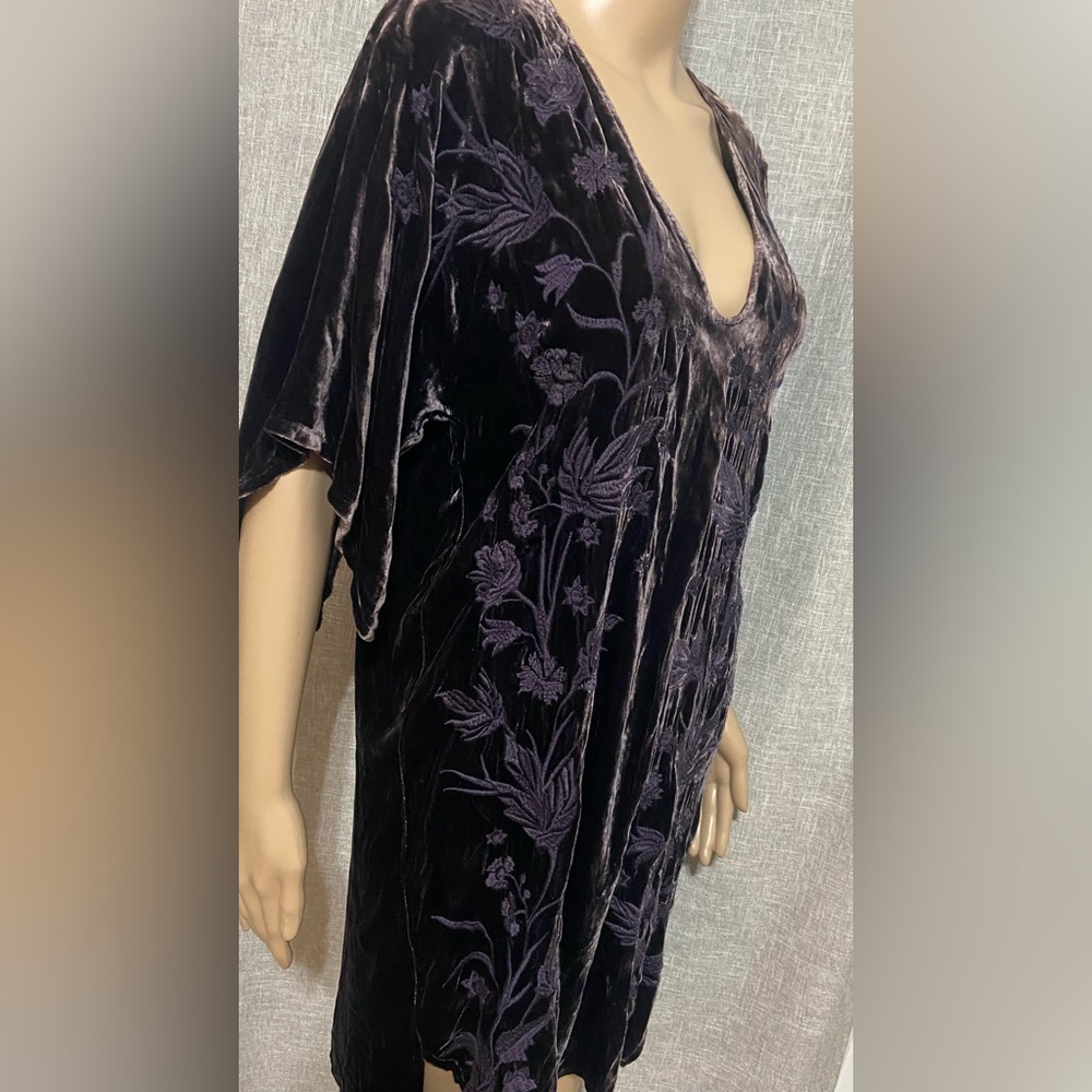 Johnny Was Velvet tunic knee length loose dress~Size:XSMALL~in deep purple - Picture 2 of 11